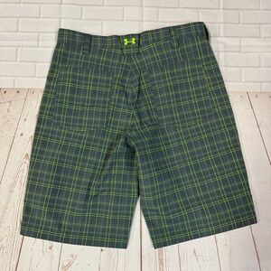 Under Armour Mens Golf Shorts Gingham Check Size 32 Gray Green Logo